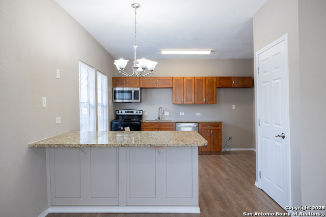 Image 9 of 31 For 2521 Houston St 1 E