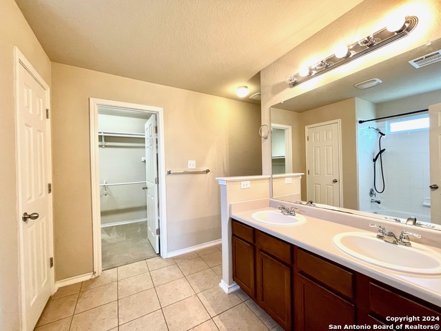 Image 13 of 24 For 4714 Acacia Hill