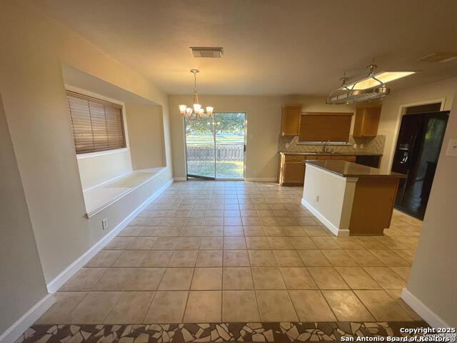 Image 7 of 17 For 1919 Club Crossing