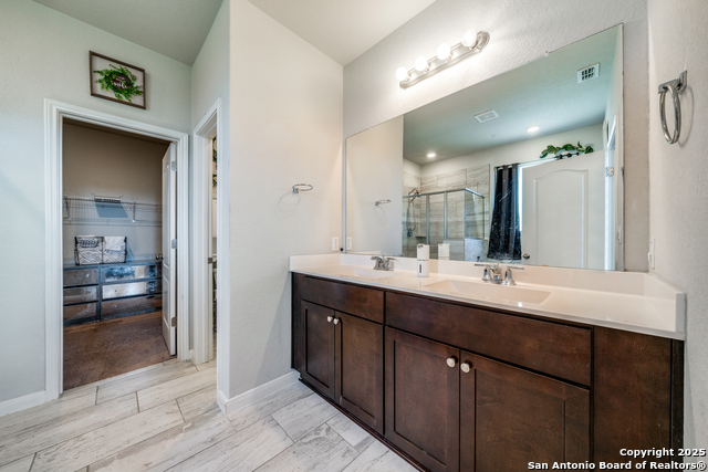 Image 15 of 25 For 1390 Rios Bend