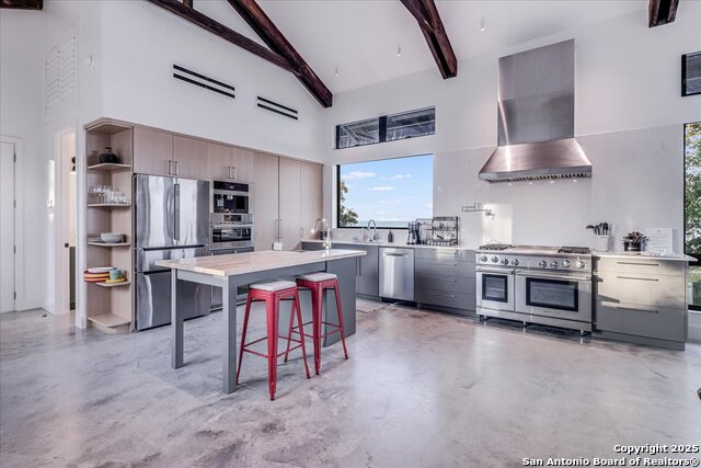 Listing photo id 10 for 6031 Loop 1781