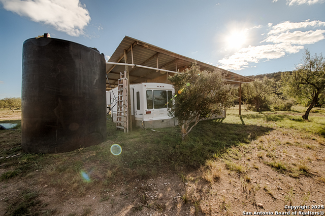 Listing photo id 19 for 2205 Sd 45700