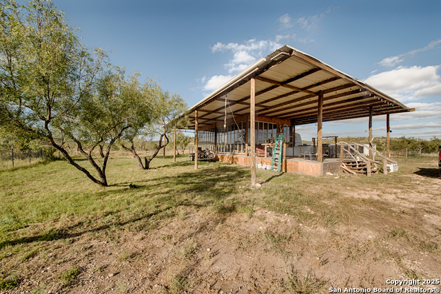 Listing photo id 1 for 2205 Sd 45700