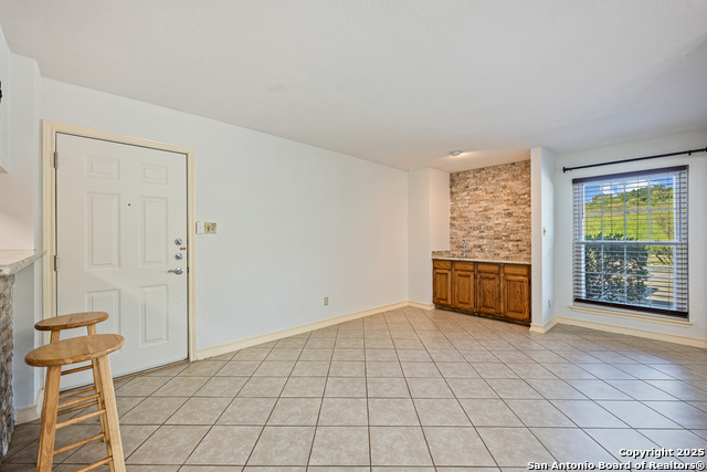 Image 9 of 24 For 13130 Blanco Rd  Unit 1103