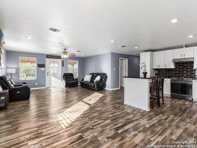 Image 17 of 41 For 11922 Jolly