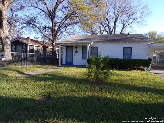 Details for 409 Bohme , Uvalde, TX 78801