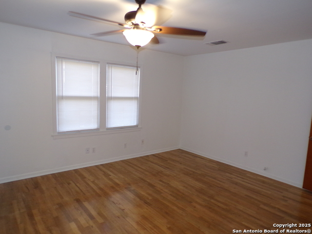 Image 4 of 10 For 409 Bohme