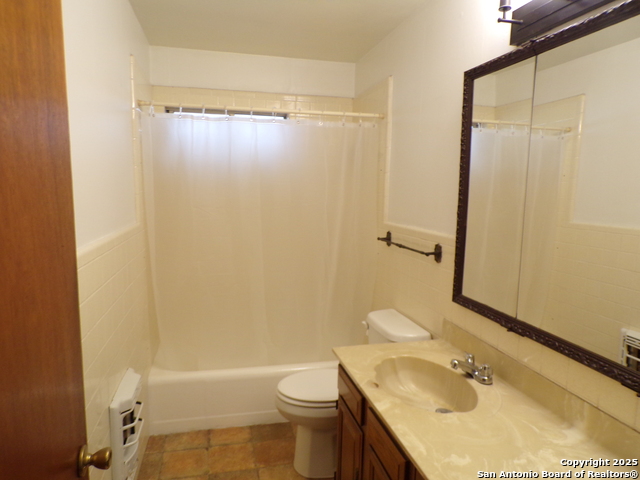 Image 5 of 10 For 409 Bohme