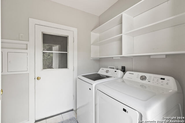 Image 28 of 40 For 2911 Old Ranch