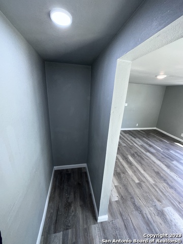 Image 4 of 10 For 1615 Amanda