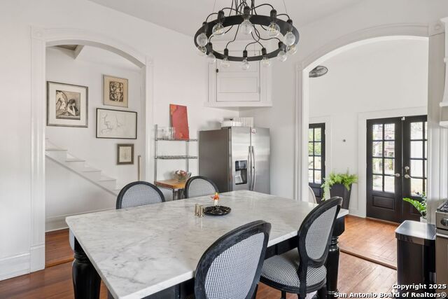 Image 18 of 63 For 227 Claudia St