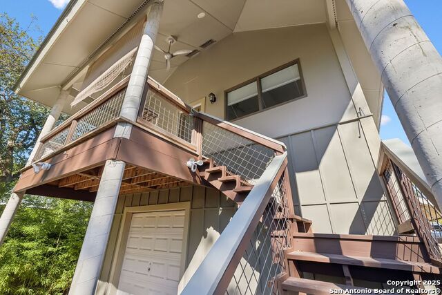 Image 35 of 63 For 227 Claudia St