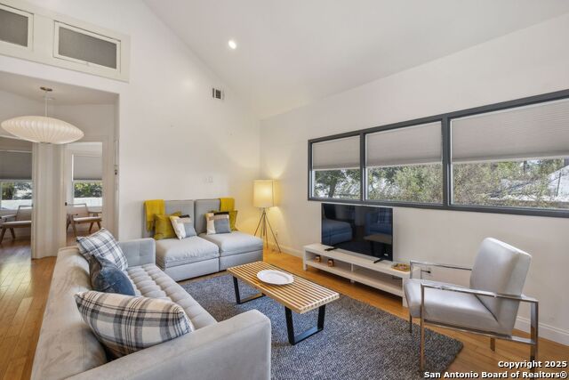 Image 37 of 63 For 227 Claudia St