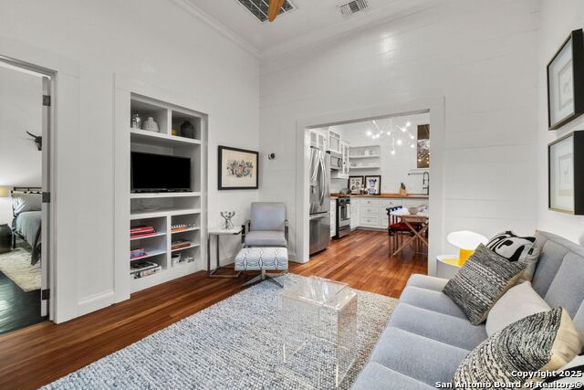 Image 55 of 63 For 227 Claudia St