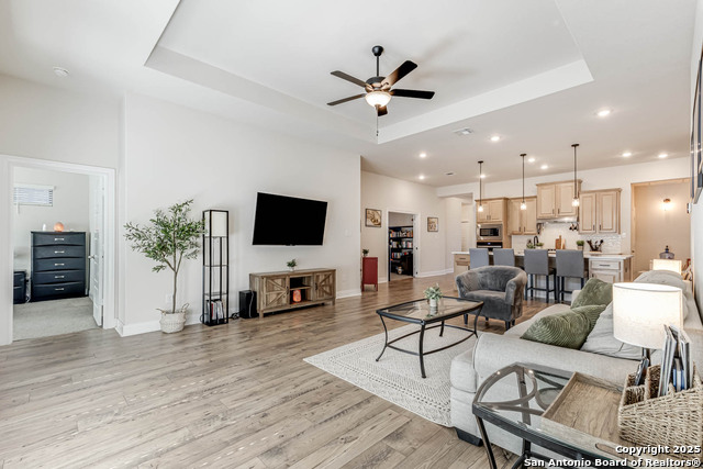 Image 19 of 37 For 22834 Evangeline