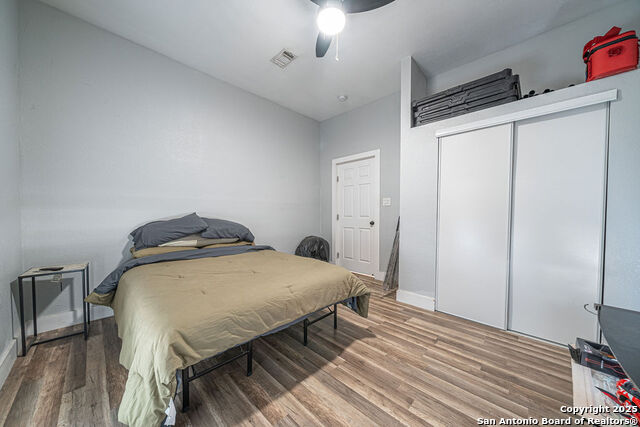 Image 11 of 22 For 535 Denver  