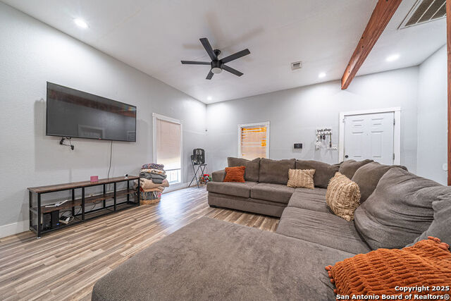 Image 9 of 22 For 535 Denver  