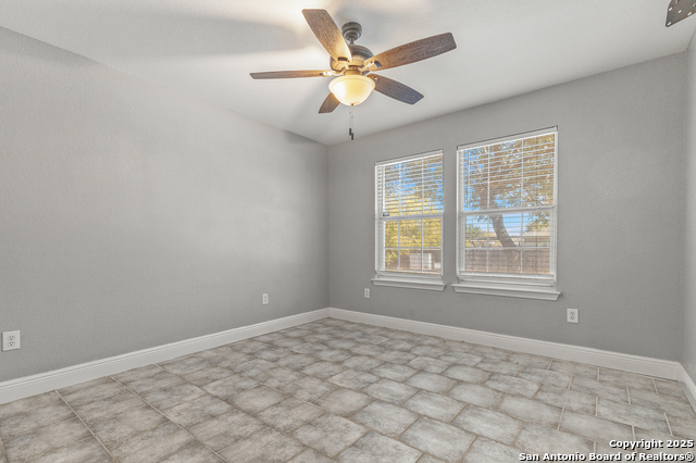 Image 16 of 25 For 3431 Calico Corner