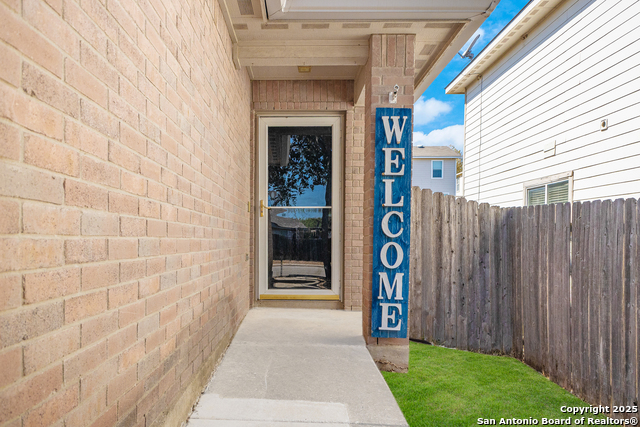 Image 2 of 25 For 3431 Calico Corner