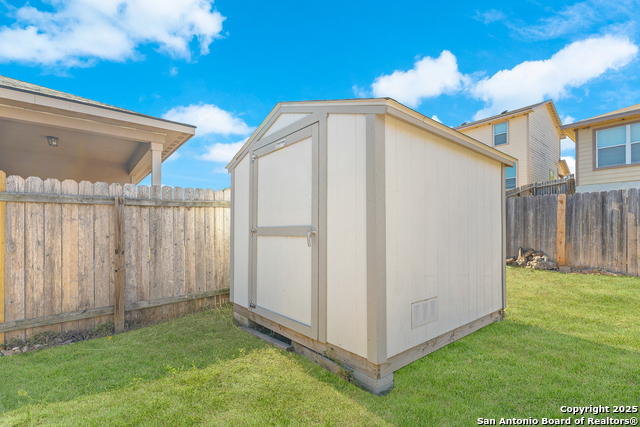 Image 23 of 25 For 3431 Calico Corner