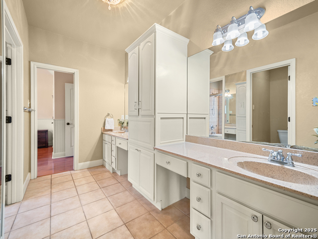 Image 29 of 50 For 957 Phantom Rider