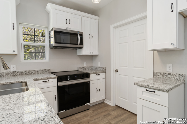 Image 11 of 34 For 1611 Santa Rita