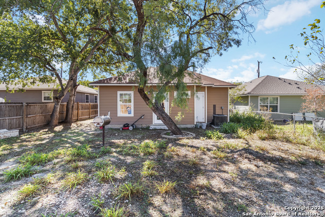 Image 33 of 34 For 1611 Santa Rita