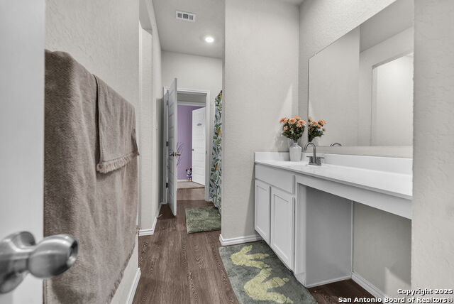 Image 14 of 49 For 10419 Goose Way