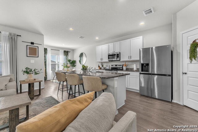 Image 23 of 49 For 10419 Goose Way