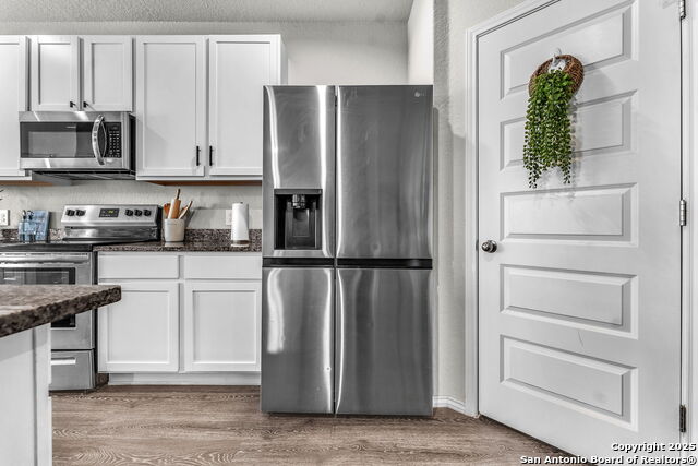 Image 29 of 49 For 10419 Goose Way