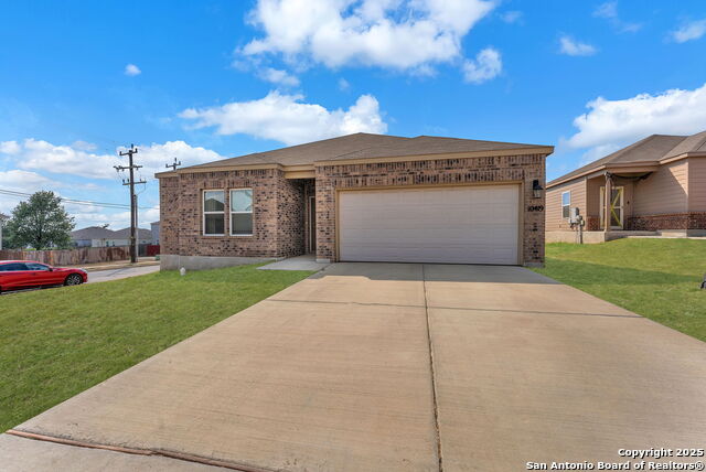 Image 4 of 49 For 10419 Goose Way