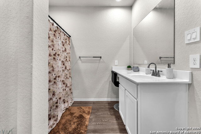 Image 43 of 49 For 10419 Goose Way