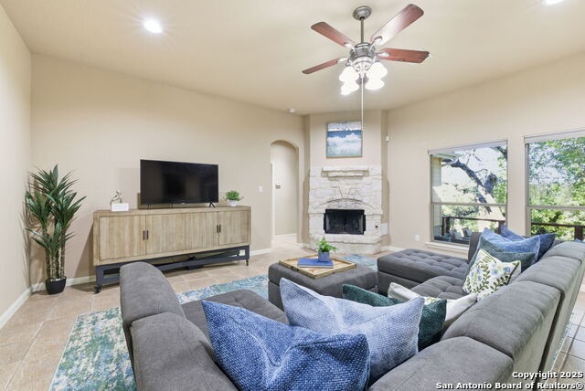 Image 10 of 59 For 2291 Frontier