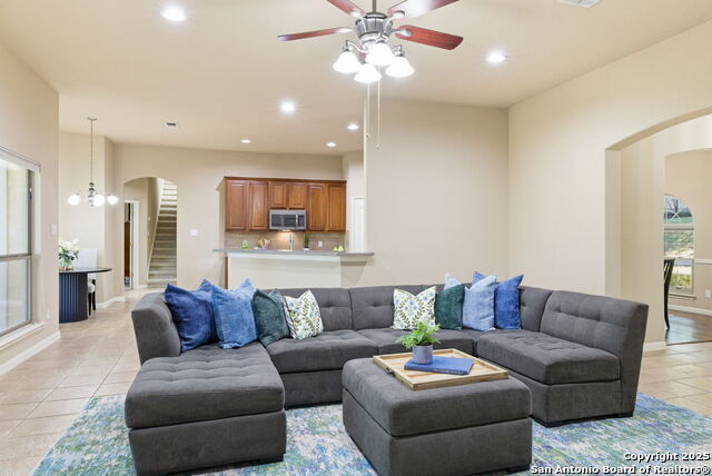 Image 11 of 59 For 2291 Frontier