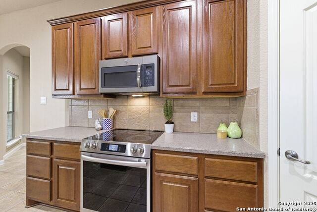 Image 15 of 59 For 2291 Frontier