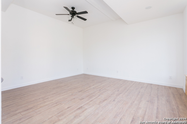 Image 7 of 9 For 2419 Presa Street S 103