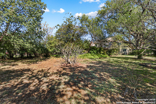 Image 32 of 36 For 212 National