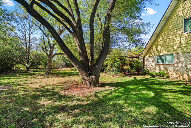 Image 35 of 36 For 212 National