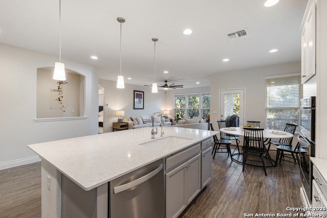 Image 14 of 42 For 10438 Swayback Ranch