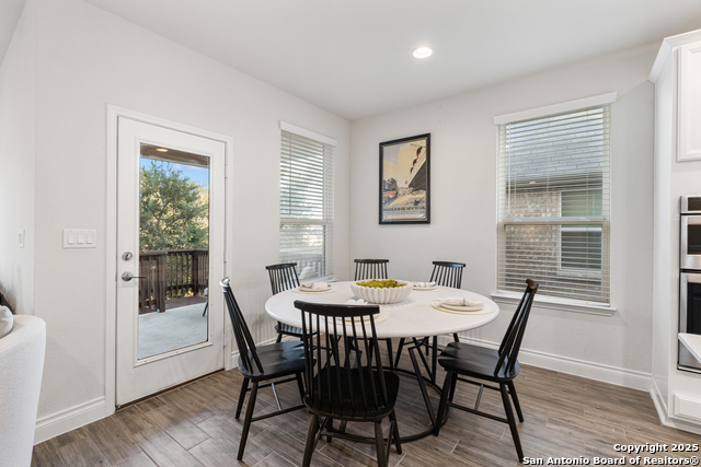 Image 15 of 42 For 10438 Swayback Ranch