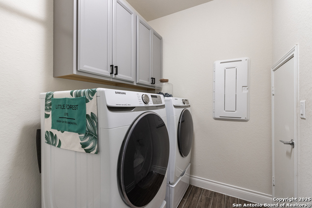 Image 26 of 42 For 10438 Swayback Ranch