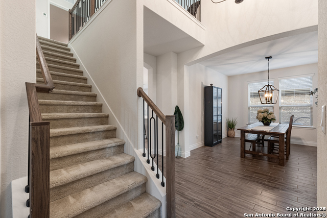 Image 27 of 42 For 10438 Swayback Ranch