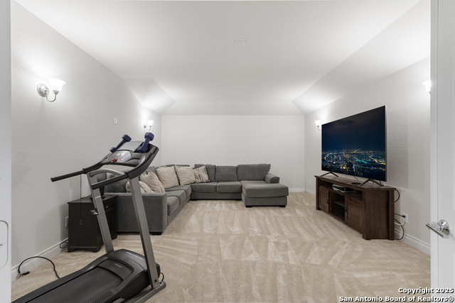 Image 30 of 42 For 10438 Swayback Ranch