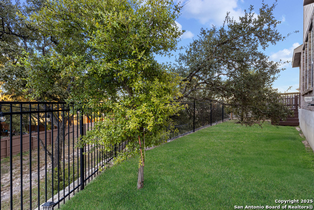 Image 35 of 42 For 10438 Swayback Ranch