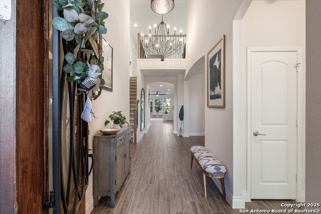 Image 5 of 42 For 10438 Swayback Ranch