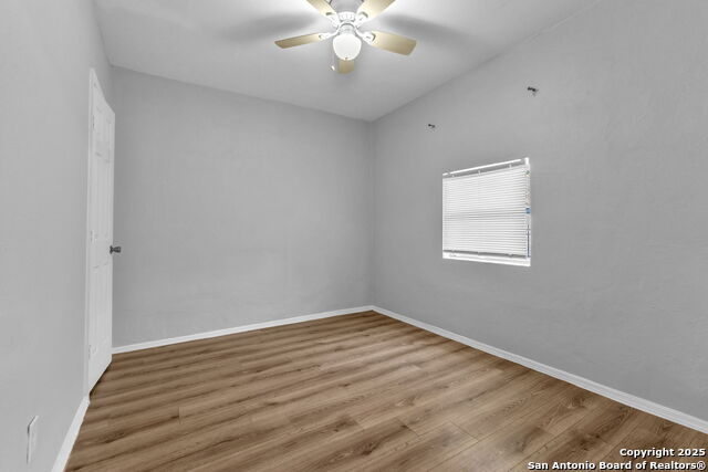 Image 13 of 16 For 834 Division  2