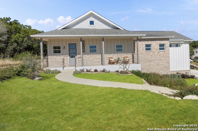 Listing photo id 0 for 20803 Purple Finch