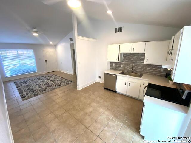 Image 7 of 22 For 9140 Timber Unit 2901