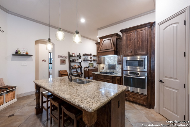 Image 11 of 30 For 546 Mission Hill