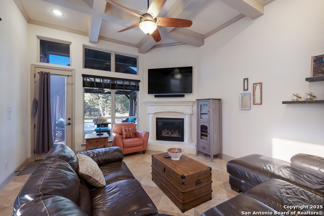 Image 15 of 30 For 546 Mission Hill